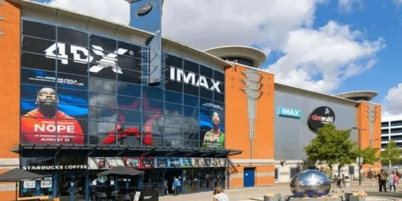 Evaluate imax vs 4dx cinema features before booking